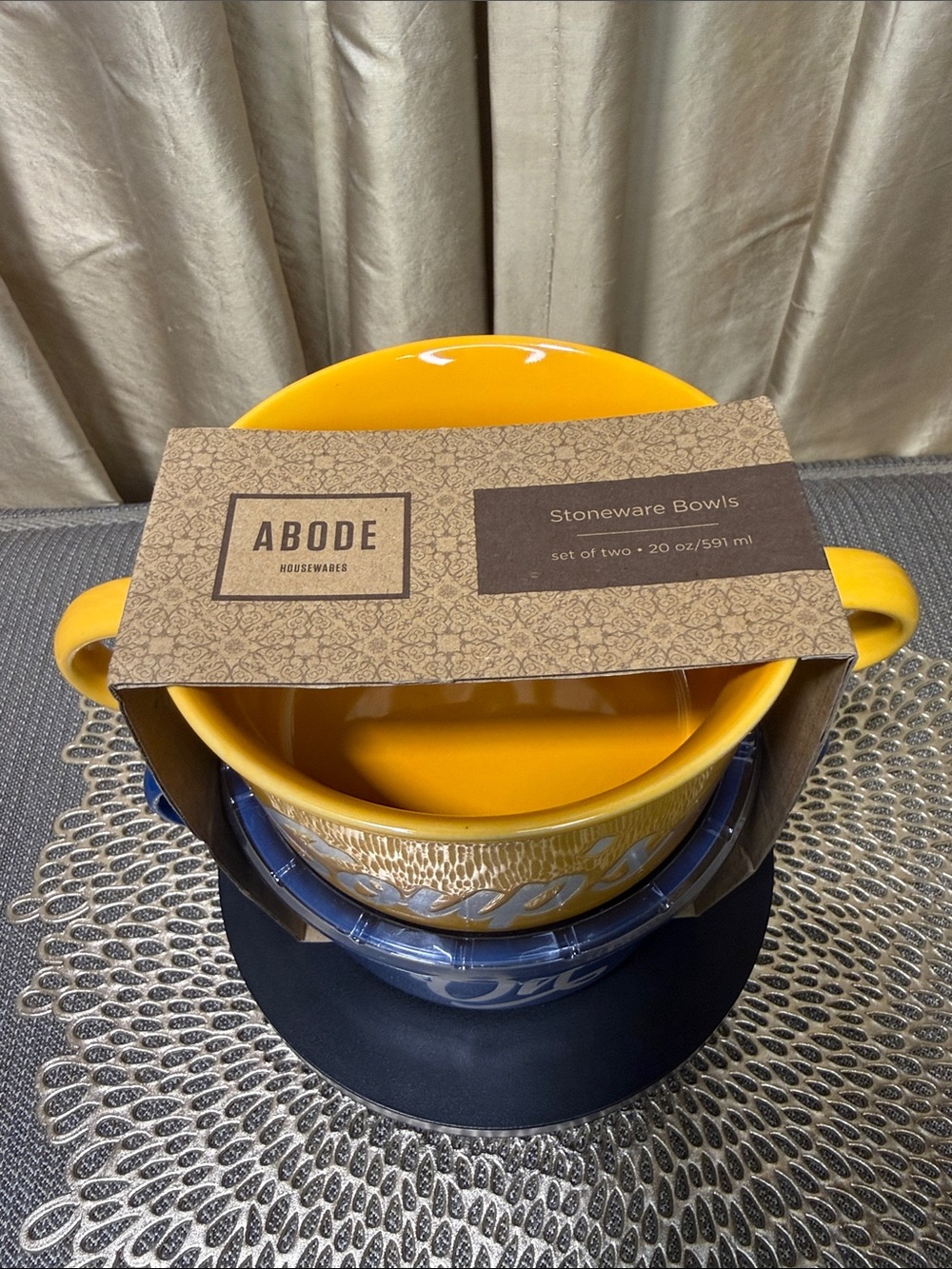 Stacked Ceramic Soup Bowls Set - Yellow & Blue - Picture 3 of 6
